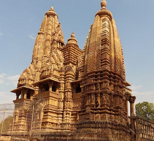 インド世界遺産＆芸術にふれる旅
ムンバイ・アジャンタ・エローラ・ボパール・カジュラホ9日間 イメージ